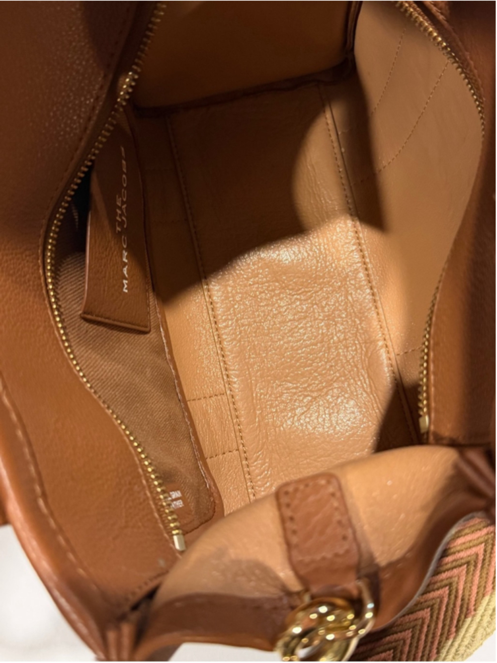 Marc Jacobs Leather Small Tote Argan Oil - EUC - Picture 11 of 11
